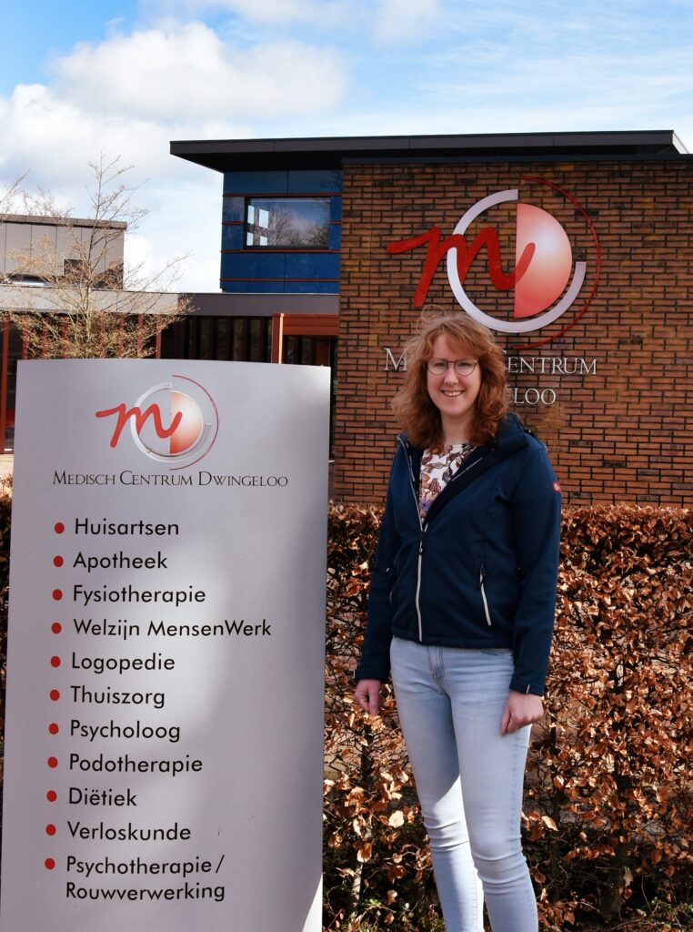 Tessa Eisen gespecialiseerd oedeem- en oncologiefysiotherapeut (MSc.)  en bekkenfysiotherapeut (MSc. i.o.)